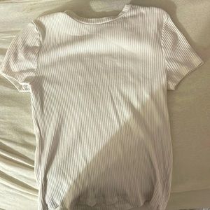 White t shirt size large